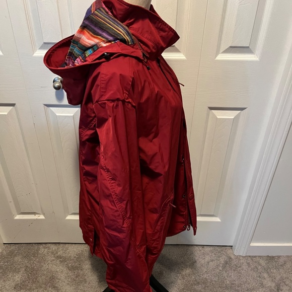 Robert Graham size XL raincoat - Picture 9 of 14